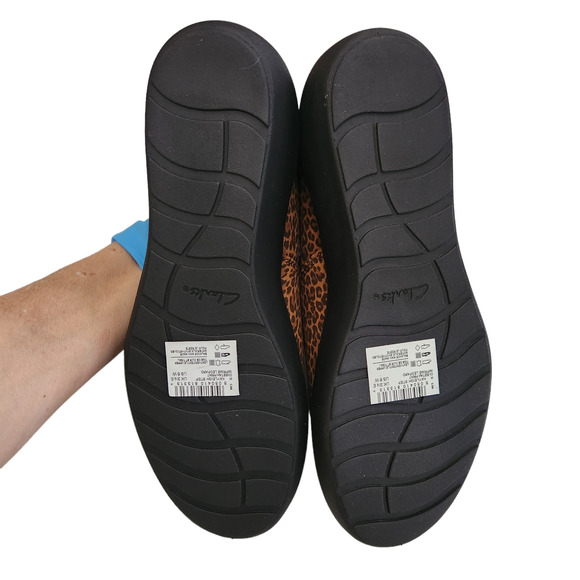 Clarks Women's Kayleigh Step Loafer, Dark Tan Cheetah Print Suede, 6 Wide - Picture 6 of 7